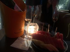 -TZ House音乐现场(来福士中心店)