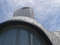 -上海尚嘉中心