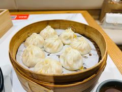 -馋三尺蟹粉小笼(人民广场店)