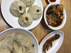 -凤起龙游老面包子(凯德晶品店)