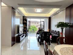 -华浔品味装饰集团·整装中心(肇庆店)