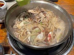 -萨拉伯尔(燕莎友谊商城店)