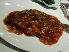 葱烧武昌鱼-黄鹤楼湖北特色菜(高碑店)