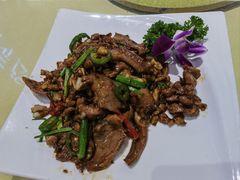 -强记湛江鸡饭店·二十七年老字号(拱北店)
