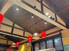 -富正毅三下锅·湘西韵味(天门山索道店)