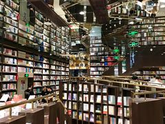-钟书阁(群光广场店)