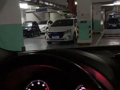 -易通行汽车陪练(通州店)