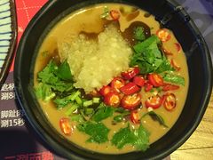 -牛村来人潮汕牛肉火锅(西单店)