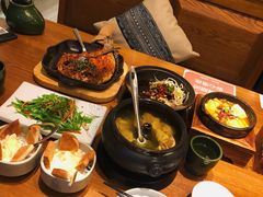 云南经典汽锅鸡-云海肴·汽锅鸡·云南菜(苏州中心店)