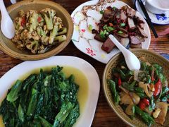 -老唐三下锅 ·张家界地标美食(溪布街店)