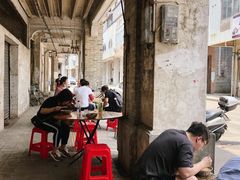 -炳记牛味粉店(四坊路店)