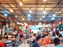 -大树下海鲜饭店