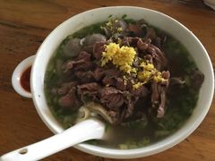 -潮镇老尾牛杂(环城西路店)
