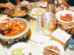 -老湖南民间菜·牛肉十八炒(花都店)