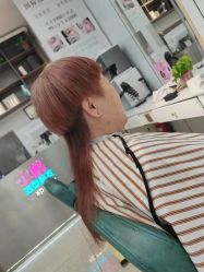 -东方美妍小鹏造型