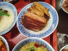 -蓝田九大碗民俗食府(蓝田店)