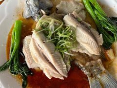 清蒸无骨鲫鱼-勒南公舍(龙江店)