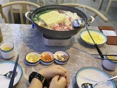 -屋里家延边朝鲜族冷面(梅林3店)