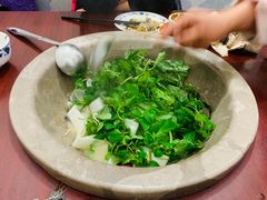 -姚记抚仙湖石锅鱼庄