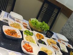 -青松馆韩国料理(香港中路佳世客店)