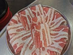 厚切黑五花肉肉-玄希浪漫厨房·韩料烤肉(湖滨银泰in77店)