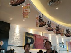 -必胜客(武汉欢乐谷店)