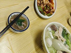 -陈寔包子王·卤煮小肠·京味小吃(龙潭店)