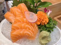 三文鱼刺身厚切-樱の千渡日式料理·铁板烧•烧鸟(金盛田广场店)