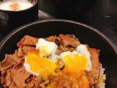 寿喜烧和牛饭-Calia