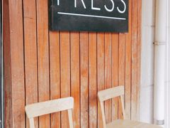 -THE PRESS(复旦大学店)