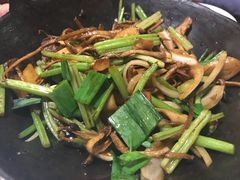 -嘉丰湘菜馆(芳群园店)
