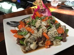 火龙果百合炒牛柳-上楼私房菜(院士路店)