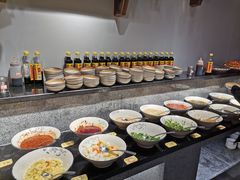自助调料区-山城鼎重庆老火锅(西安钟楼店)