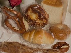 酸奶盐面包-慢熟面包店bud bread(孩儿巷店)