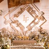 金色简洁婚礼|“LOVE GIFT”