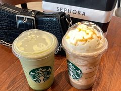 -星巴克(武汉江夏中百广场店)