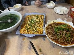 -洪霞餐馆