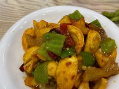 -江城燕子大排档(江汉路步行街店)