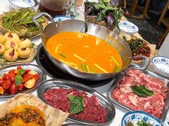 -王奋斗贵州酸汤牛肉火锅