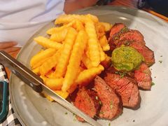 -ROAST coffee & eatery