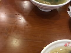 -小姜锅贴(凤凰街店)