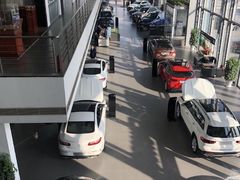 -奔驰北京鹏龙星徽(西大望路店)