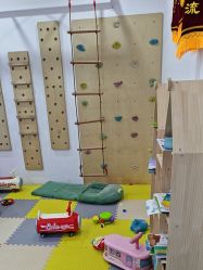 -熊小米专业儿童游泳馆