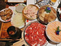 -旧街市鲜货老火锅(大光路店)