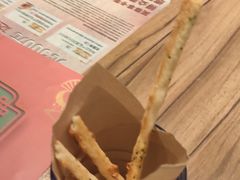 面包条-必胜客(滨江店)