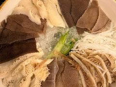 川门毛肚七绝-哥老官重庆美蛙鱼头(五角场合生汇店)