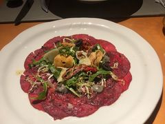 腌制生牛肉片配帕尔马芝士-牛排家(北京王府井澳门中心店)