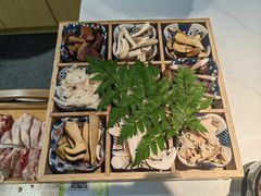 野生菌拼盘-花菇朵 ll 野生菌火锅·精品云南菜(后沙峪店)