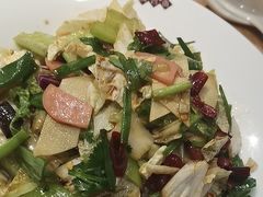 -咱屯子铁锅炖直营店(保利店)