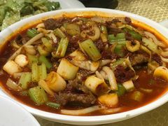 新疆炒米粉-巴扎美食·新疆菜·西域歌舞表演餐厅(新疆大厦店)